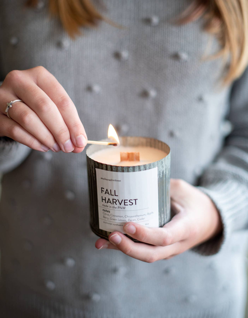 Best Friend Rustic Vintage Farmhouse Wood Wick Candle: 10oz