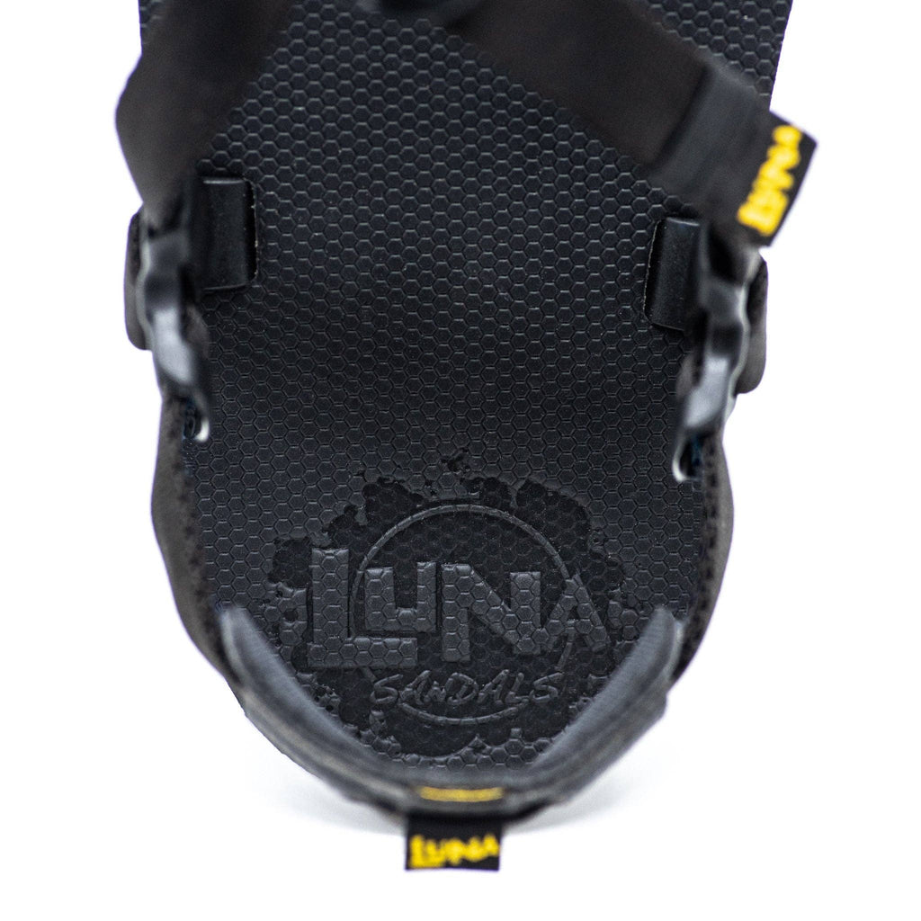 Mono Winged Edition - Black: Black / Imported / M12