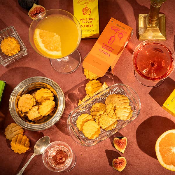 Onion & Paprika Savory Shortbread Crackers