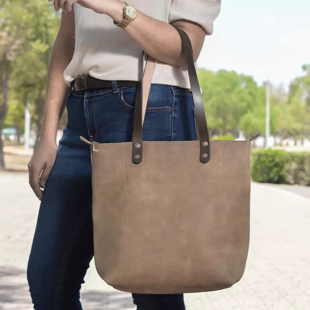 Eden SMALL Leather Tote Bag - Zippered