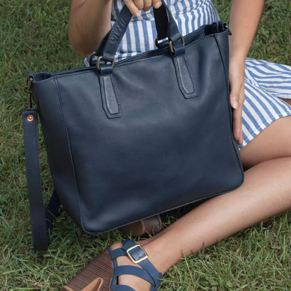 Ellington Leather Market Tote with Zippered Pouch