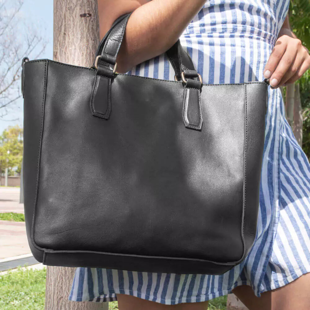 Ellington Leather Market Tote with Zippered Pouch