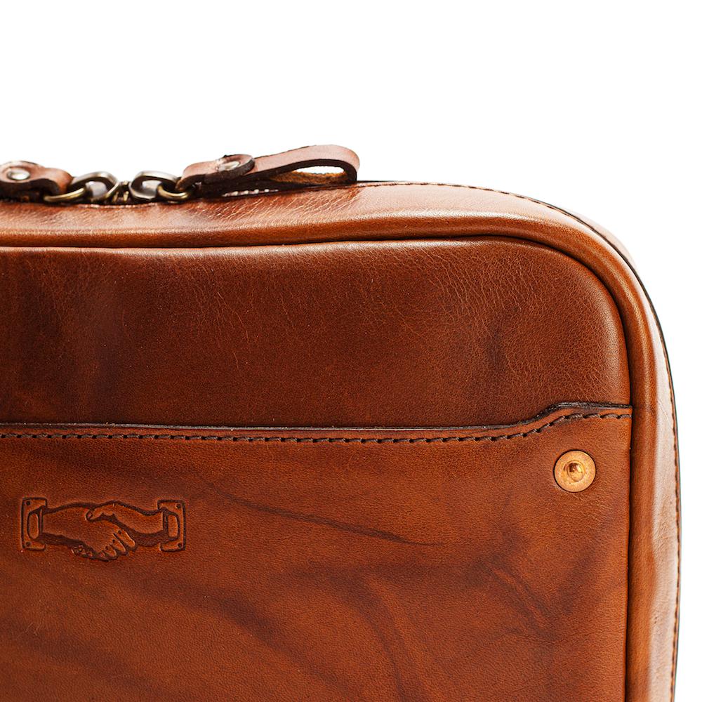 Heritage Leather "Doc" Electronics Organizer / Toiletry Kit