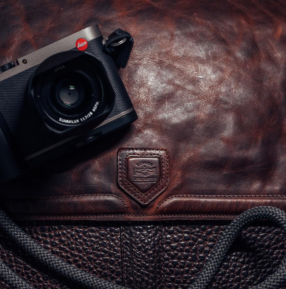 Theodore Leather Messenger Bag