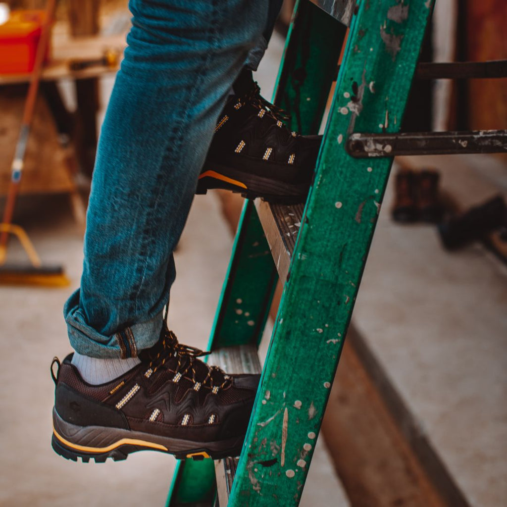 Sierra Low Composite Toe Waterproof Hiker Boot – Brown