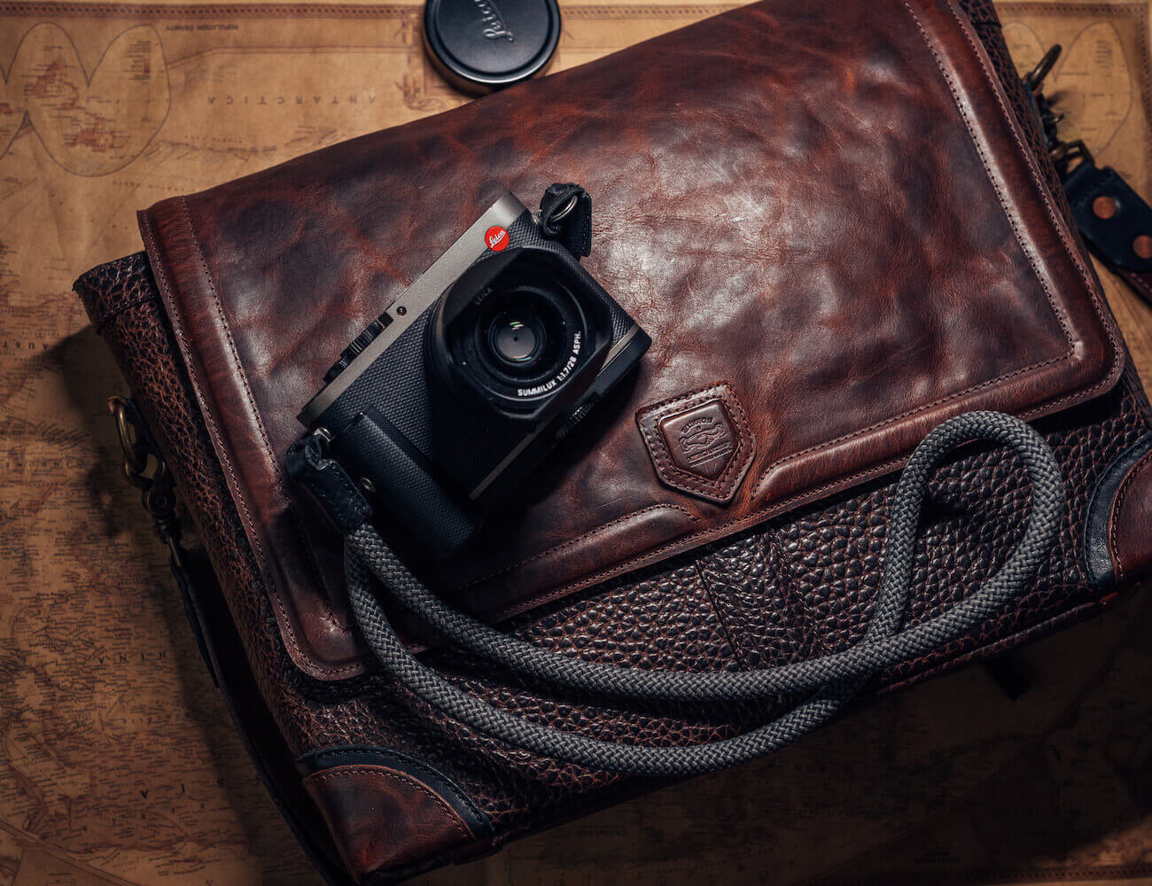 Theodore Leather Messenger Bag