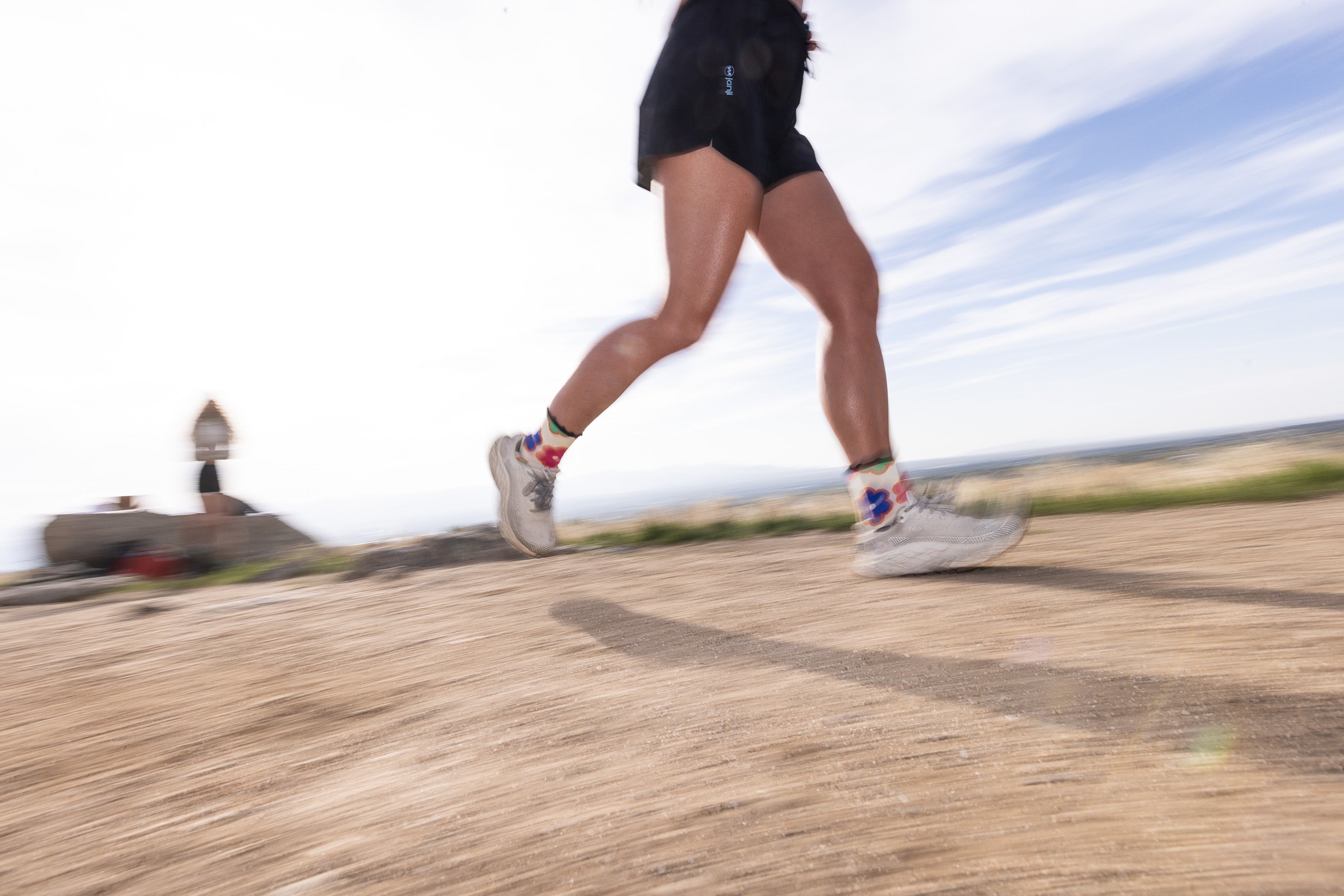 Flower Child Frilly KOM UL Cooling Socks