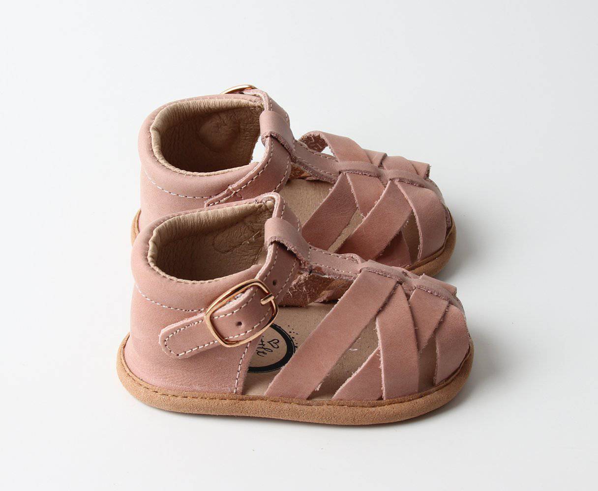 The Closed Toe Sandal